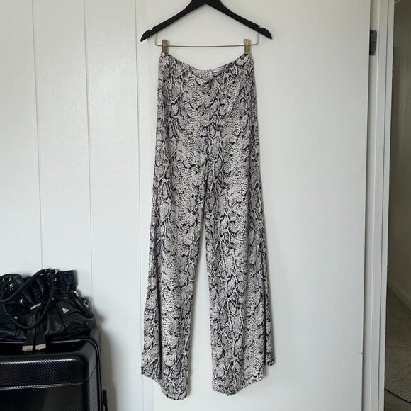 Reformation python snakeskin SORRENTI print high-waisted wide-leg pants - Picture 2 of 5